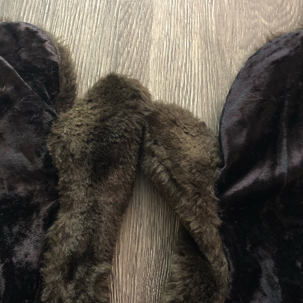 Faux Fur Set - Picture 5 of 5